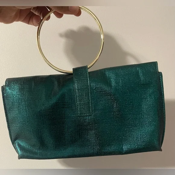 Metallic Green Clutch with Gold Chain - Picture 2 of 7